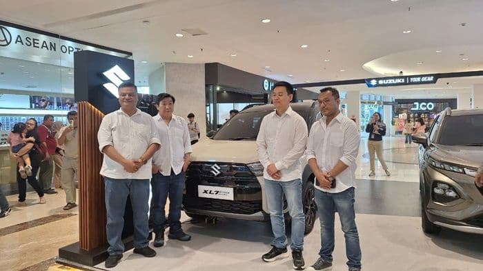 debut_global_di_indonesia_suzuki_luncurkan_xl7_hybrid_terbaru_di_medan