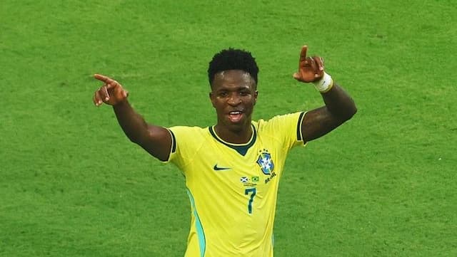 gak_jadi_ke_arsenal_vinicius_bertahan_di_real_madrid
