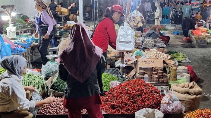 harga_bumbu_dapur_di_medan_bervariasi_cabai_merah_tembus_rp39_ribu