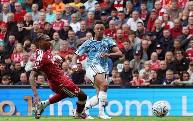 liverpool_tertinggal_01_dari_nottingham_forest_di_babak_pertama