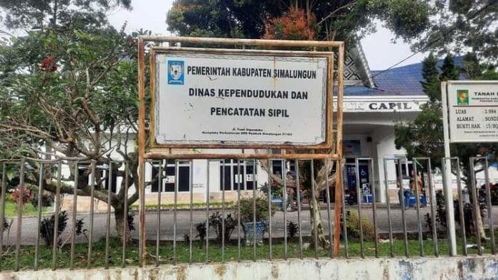 disdukcapil_simalungun_permudah_pembuatan_kartu_identitas_anak_lewat_sekolah_dan_posyandu