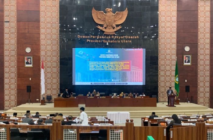 fraksi_pdip_dprd_sumut_kritik_transparansi_opd_dan_pergeseran_anggaran_hingga_tujuh_kali