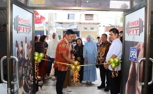 power_fit_resmi_dibuka_di_tebing_tinggi_kapolres_dan_wali_kota_hadir_dukung_gaya_hidup_sehat