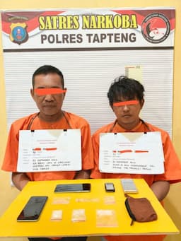 dua_pria_ditangkap_di_kafe_sorkam_tapteng_polisi_temukan_125_gram_sabu