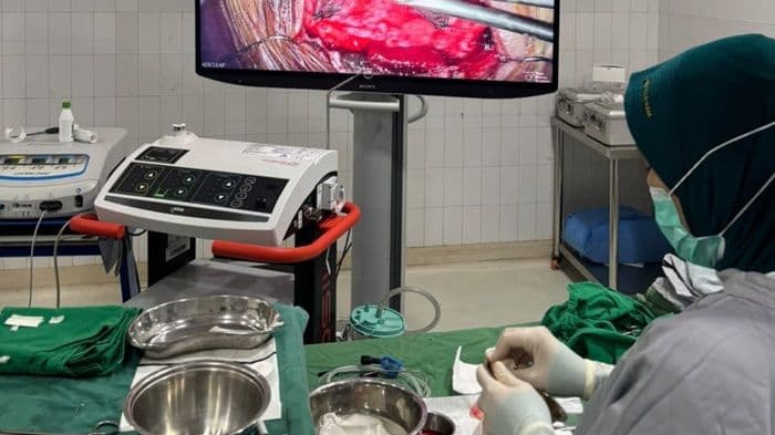 operasi_tersulit_rsup_h_adam_malik_berhasil_angkat_tumor_di_dasar_tengkorak_pasien_