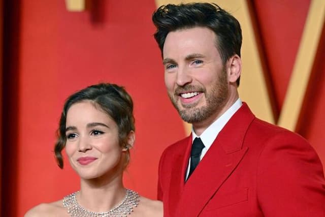 aktor_captain_america_chris_evans_resmi_jadi_ayah_alba_baptista_melahirkan