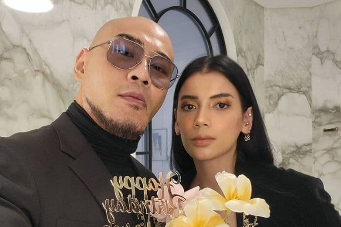 unggahan_haru_deddy_corbuzier_dan_sabrina_chairunnisa_usai_umumkan_perceraian