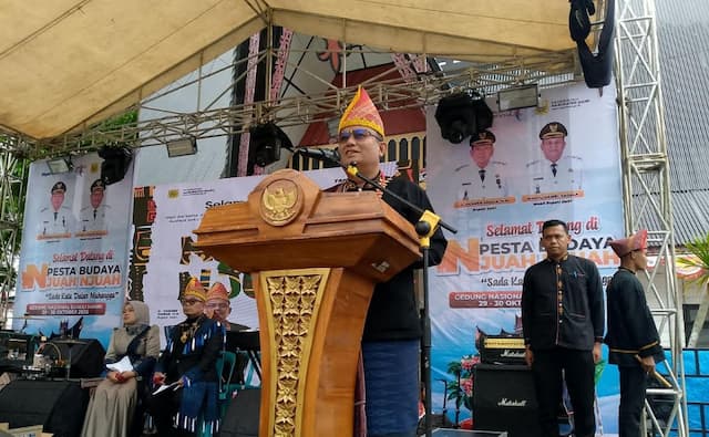 bupati_dairi_tekankan_profesionalisme_asn_di_pesta_budaya_njuahnjuah
