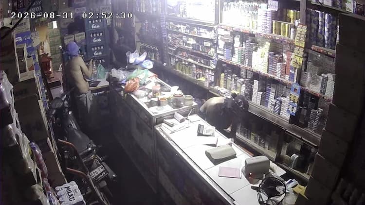curi_puluhan_rokok_dan_uang_rp3_juta_dari_grosir_di_medan_area_pelaku_ditangkap