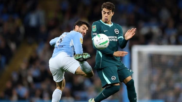 hasil_carabao_cup_man_city_singkirkan_brighton_lewat_adu_penalti