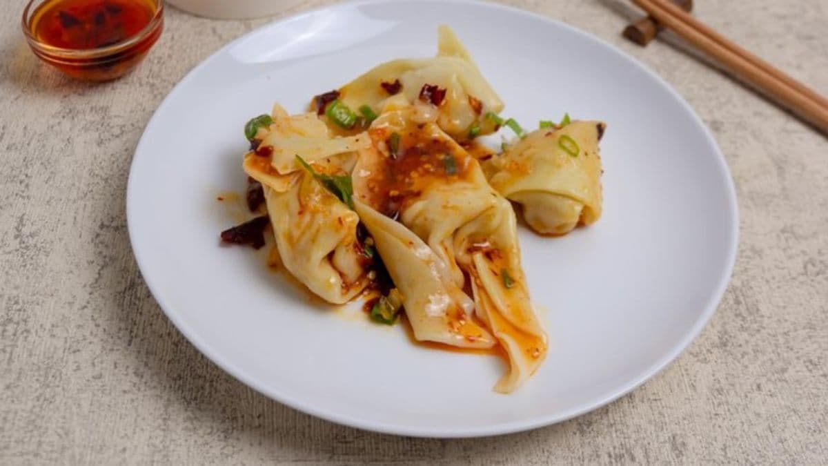 resep_wonton_chili_oil_camilan_pangsit_rebus_dengan_sensasi_pedas_gurih_