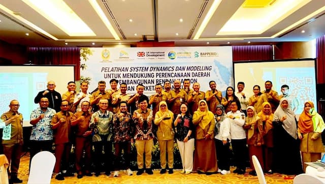 tekan_emisi_gas_rumah_kaca_bapperida_sumut_latih_perencana_daerah