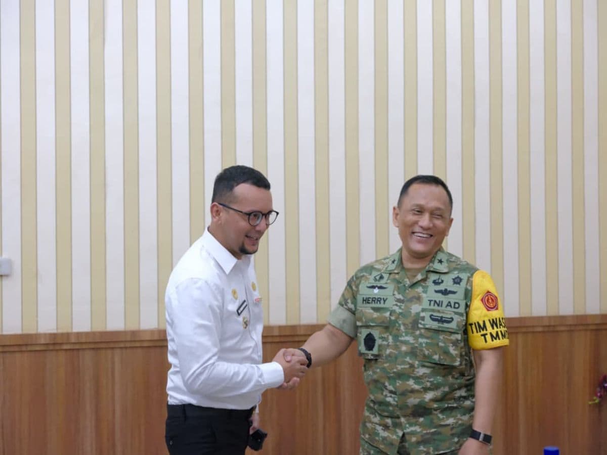 tmmd_labuhanbatu_selatan_tim_wasev_tni_tinjau_progres_pembangunan_di_desa_aek_batu