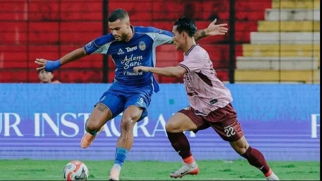 babak_pertama_bri_super_league_psbs_biak_sementara_ungguli_psim_yogyakarta_21