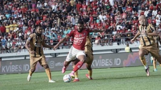 bali_united_vs_dewa_united_duel_pelatih_belanda_di_stadion_dipta_prediksi_skor_dan_head_to_head