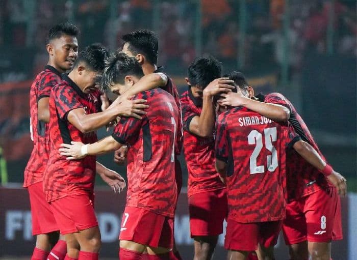 drama_penalti_allano_persija_jakarta_unggul_10_atas_bhayangkara_di_babak_pertama