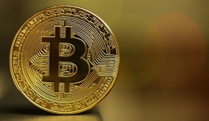 pasar_kripto_menguat_di_akhir_2025_bitcoin_sentuh_level_rp15_miliar