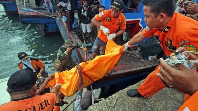 satu_korban_kapal_wisata_tenggelam_di_labuan_bajo_ditemukan_tewas