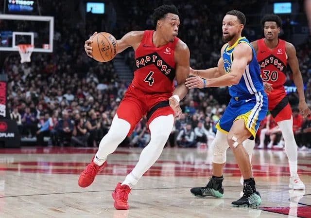scottie_barnes_cetak_tripledouble_bersejarah_raptors_kalahkan_warriors