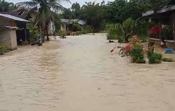 banjir_rendam_ratusan_rumah_di_dolok_masihul_ini_kata_kadis_putr_sergai