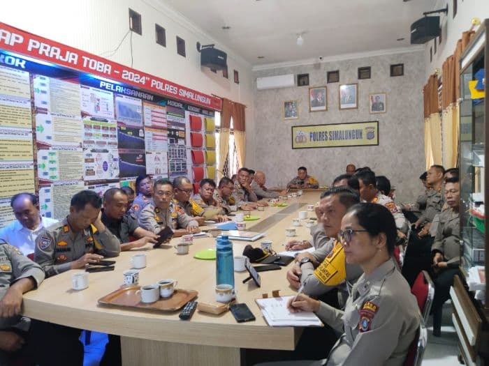 polres_simalungun_ikuti_rapat_virtual_program_makan_bergizi_gratis_polri