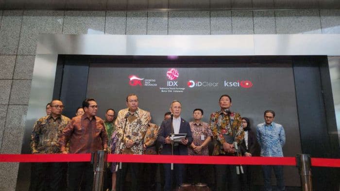 said_abdullah_mundurnya_pimpinan_ojk_dan_bei_tak_cukup_pulihkan_kepercayaan_investor