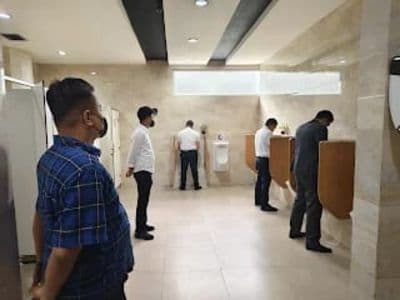 awak_maskapai_di_bandara_kualanamu_dites_urine_begini_hasilnya