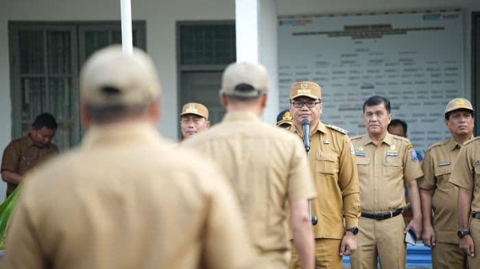 bupati_deli_serdang_pecat_bhl_di_dinas_sdabmbk_yang_terlibat_proyek_fisik