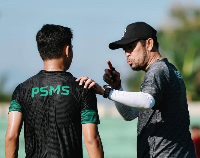 kembali_latih_psms_nil_maizar_belum_ada_pembicaraan_