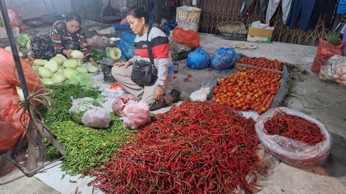 harga_cabai_merah_di_medan_naik_signifikan_bawang_justru_melandai
