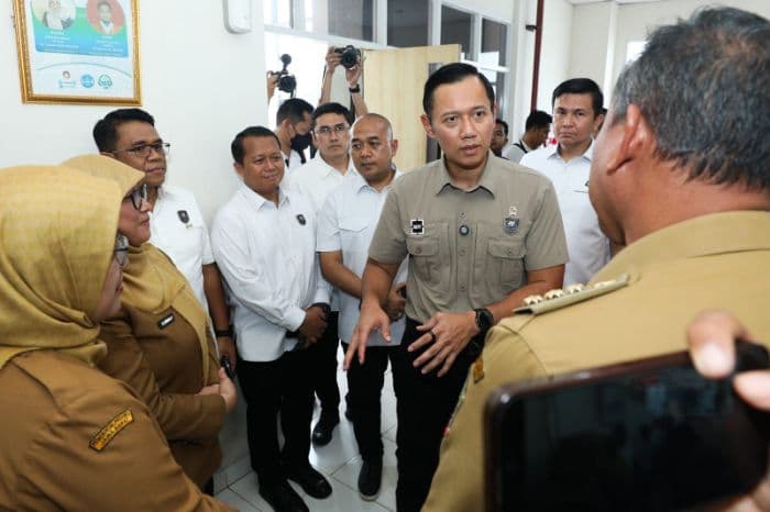 soroti_insiden_krl_bekasi_timur_ahy_tekankan_keselamatan_tanpa_diskriminasi_gerbong