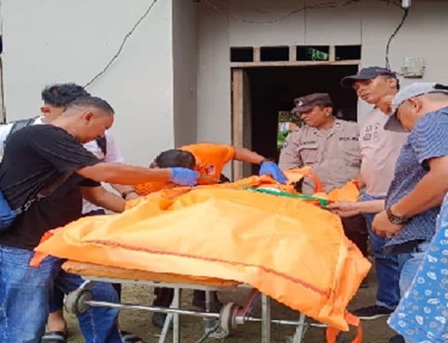pria_paruh_baya_ditemukan_tewas_dengan_tangan_dan_kaki_terikat_di_asahan