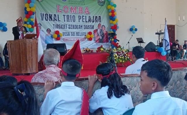 _ratusan_siswa_meriahkan_lomba_vokal_trio_sd_yang_digagas_ketua_peradi_jakarta_utara_