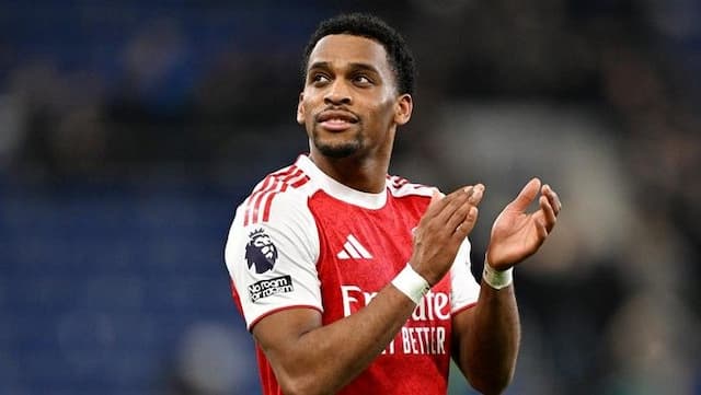 kvaratskhelia_jadi_ancaman_psg_keown_dorong_arsenal_mainkan_timber_