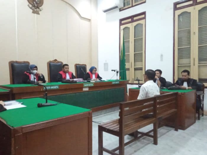mantan_direktur_pdam_tirtasari_binjai_divonis_25_tahun_penjara