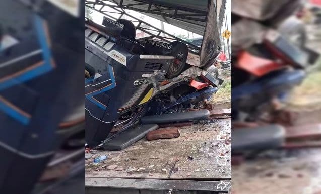 bus_karya_agung_tabrak_tembok_di_jalinsum_asahan_sembilan_penumpang_lukaluka