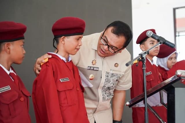 419_siswa_mulai_tinggal_di_asrama_mpls_sekolah_rakyat_terintegrasi_deli_serdang_dimulai