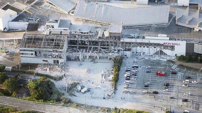 pencarian_korban_gempa_jepang_berlanjut_reruntuhan_aeon_mall_masih_disisir