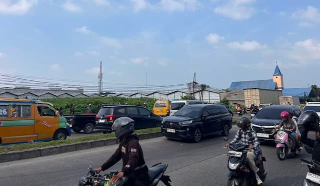pengemudi_ojol_tewas_terlindas_truk_tangki_di_jalur_medantanjung_morawa