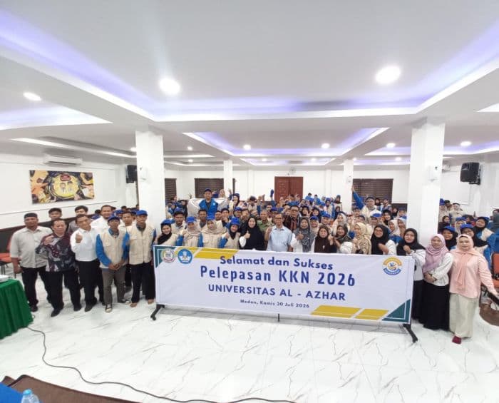 universitas_alazhar_medan_lepas_601_mahasiswa_kkn_ke_38_desa_di_tiga_kabupaten