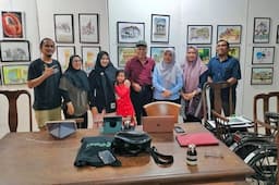 kolaborasi_fjpi_dan_seniman_lokal_festival_medan_merdeka_hidupkan_seni_dan_umkm_