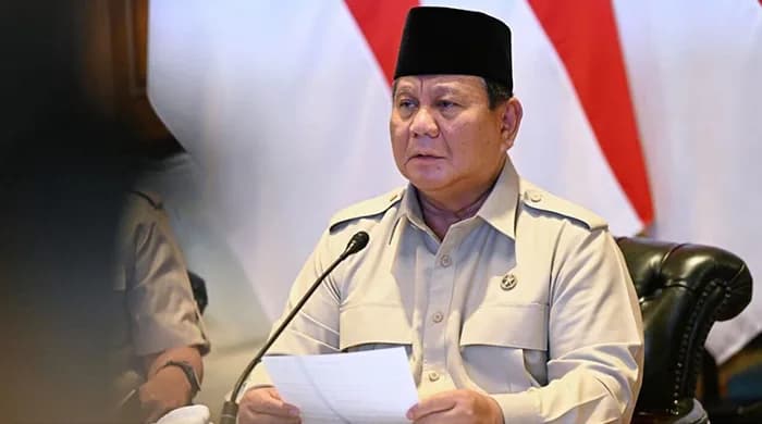 prabowo_minta_babinsa_edukasi_warga_soal_bahaya_karhutla