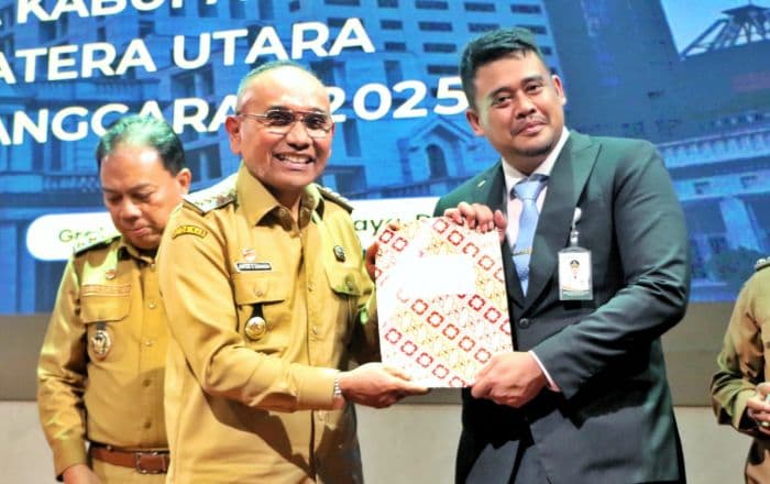 bupati_simalungun_sambut_program_uhc_prioritas_tingkatkan_keaktifan_peserta