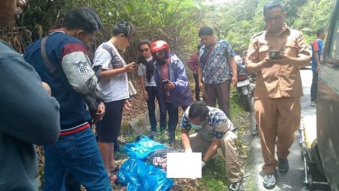 kecelakaan_di_jalinsum_lae_pondom_dairi_karyawan_koperasi_tewas_di_tempat