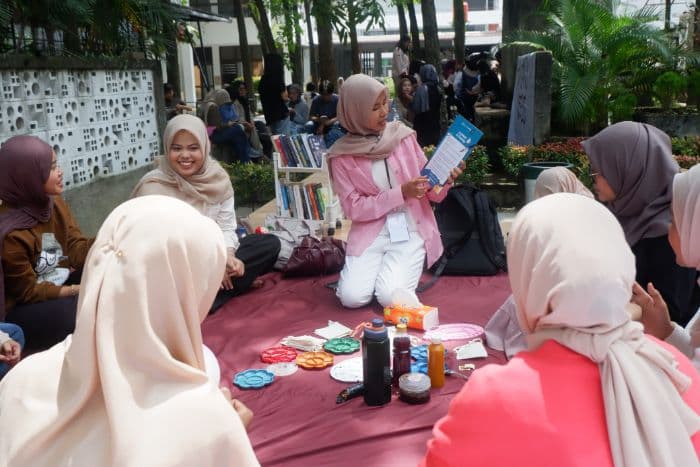 mahasiswa_diajak_detox_digital_lewat_kampanye_sejenak_tanpa_layar_di_usu_