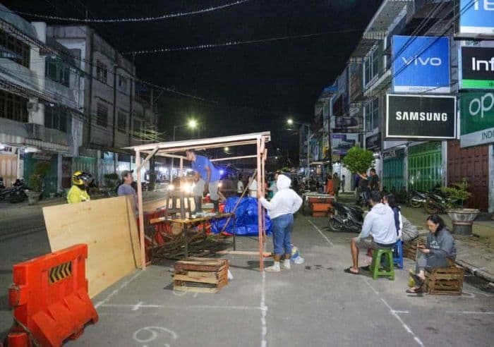 sekda_siantar_pastikan_seluruh_fasilitas_pedagang_gedung_iv_pasar_horas_dilengkapi