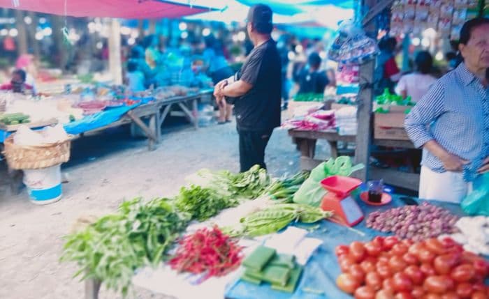 harga_cabai_merah_di_pasar_pangururan_naik_tomat_dan_ayam_broiler_turun_