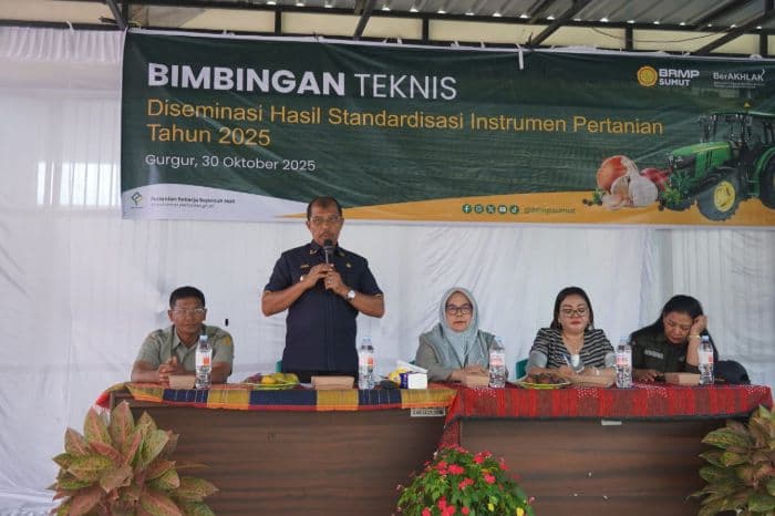 bimtek_pertanian_di_toba_audi_murphy_tekankan_penerapan_ilmu_ke_lapangan