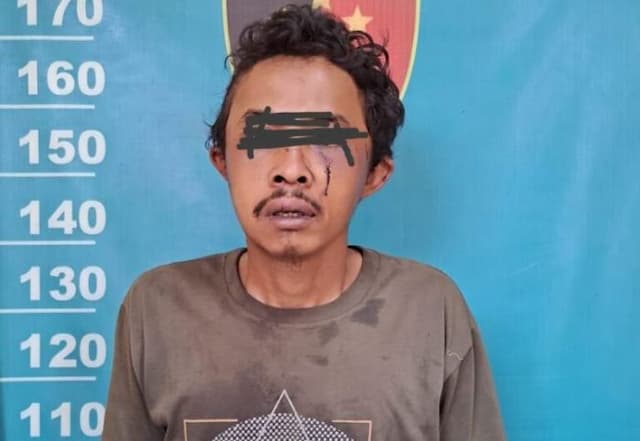 polsek_pantai_labu_amankan_pencuri_besi_dua_rekan_pelaku_masih_diburu