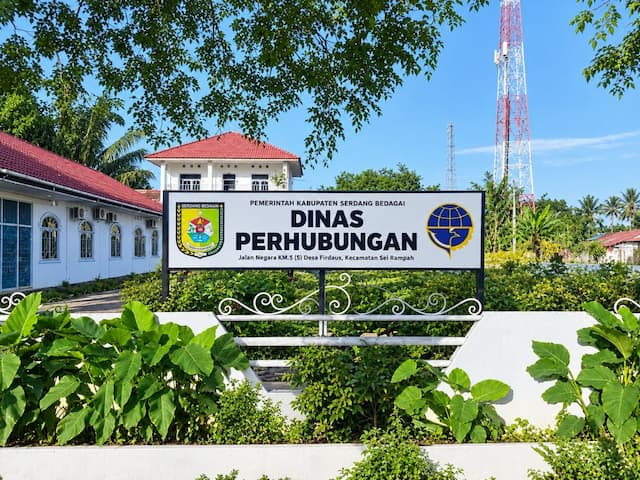 anggaran_perlengkapan_jalan_dishub_sergai_rp669_miliar_disorot_kadis_mengaku_lupa_merek_lampu